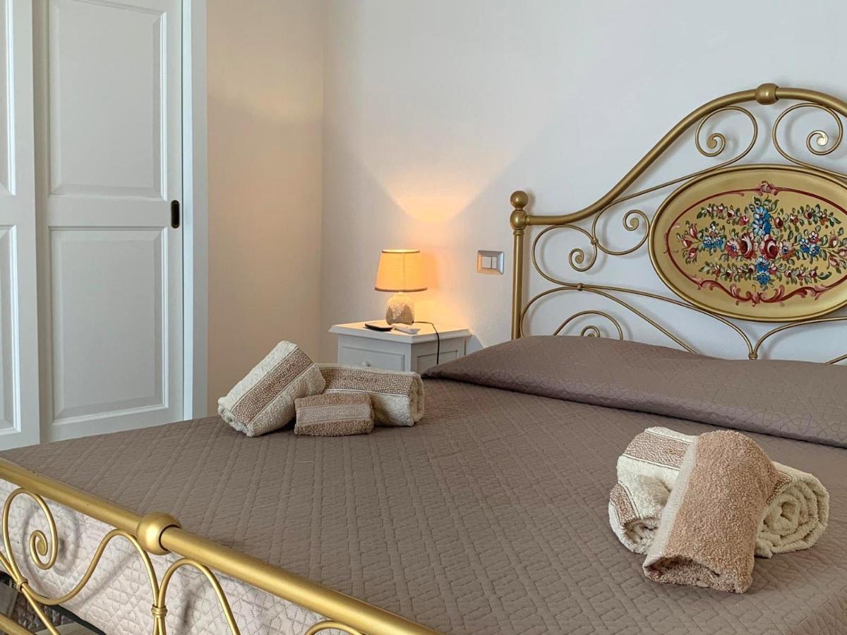 Bnb Le Janas Càbras Dış mekan fotoğraf
