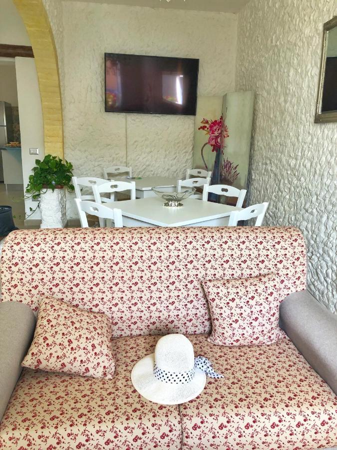 Bnb Le Janas Càbras Dış mekan fotoğraf