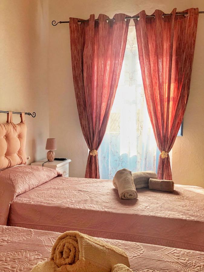 Bnb Le Janas Càbras Dış mekan fotoğraf